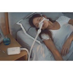 AutoCPAP portátil AirMini de ResMed | Quantum Spain